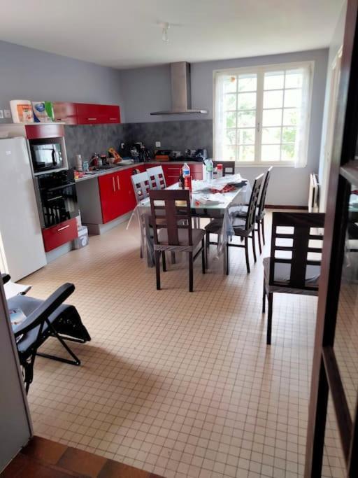 Maison Manta Courtils Luaran gambar